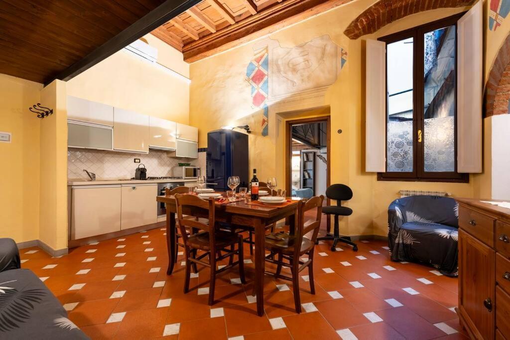 Keys Of Italy - Serragli 55 - Stile Rustico Rinascimentale In Oltrarno 佛罗伦萨 外观 照片
